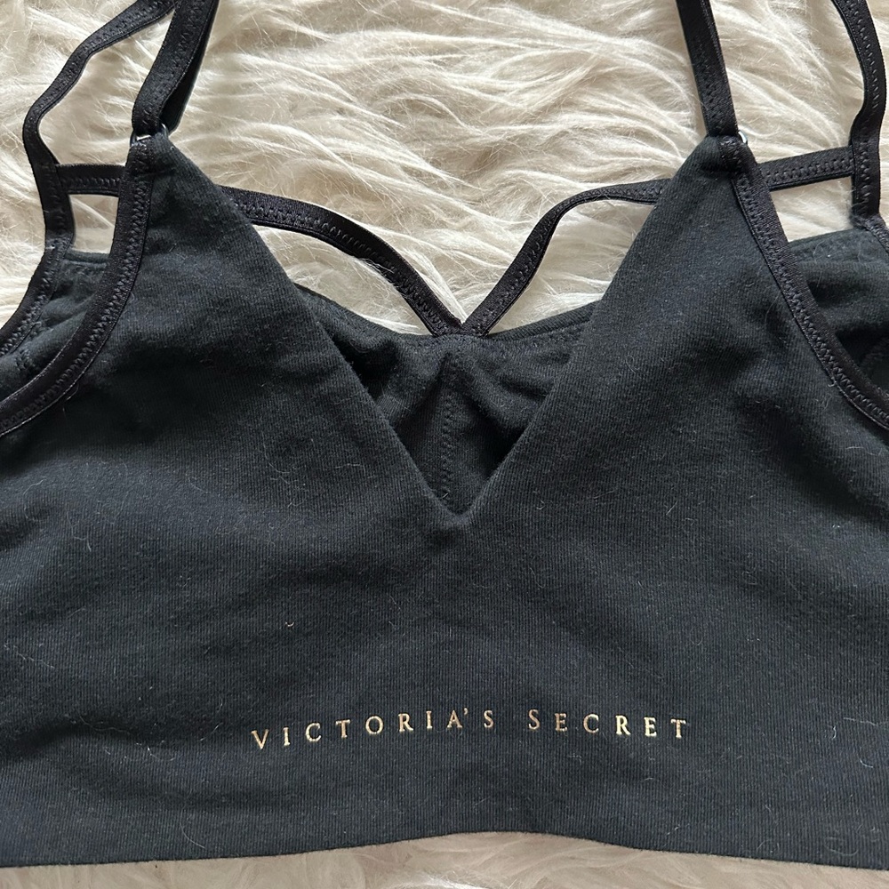 Victoria’s Secret Lounge/ Bralette Bundle in Gray and Black - Picture 5 of 16